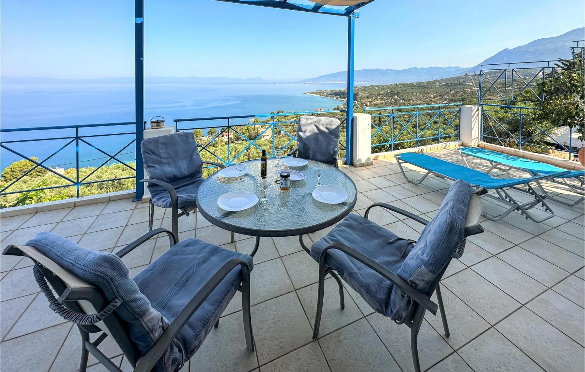 Holiday home 2 Bedroom In Kitries Kalamata *