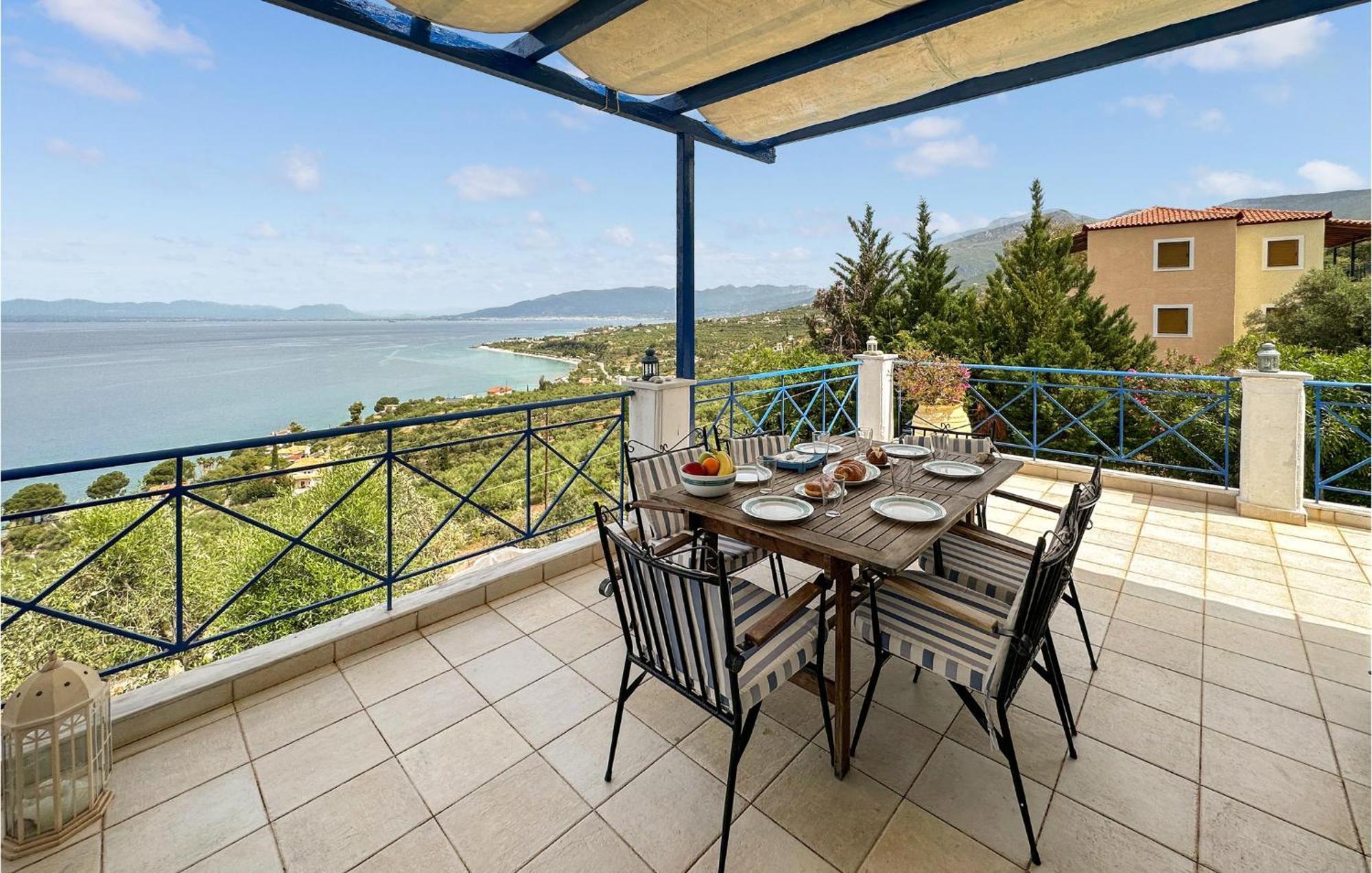 Holiday home In Mantineia Messinia With Wifi Kitriai