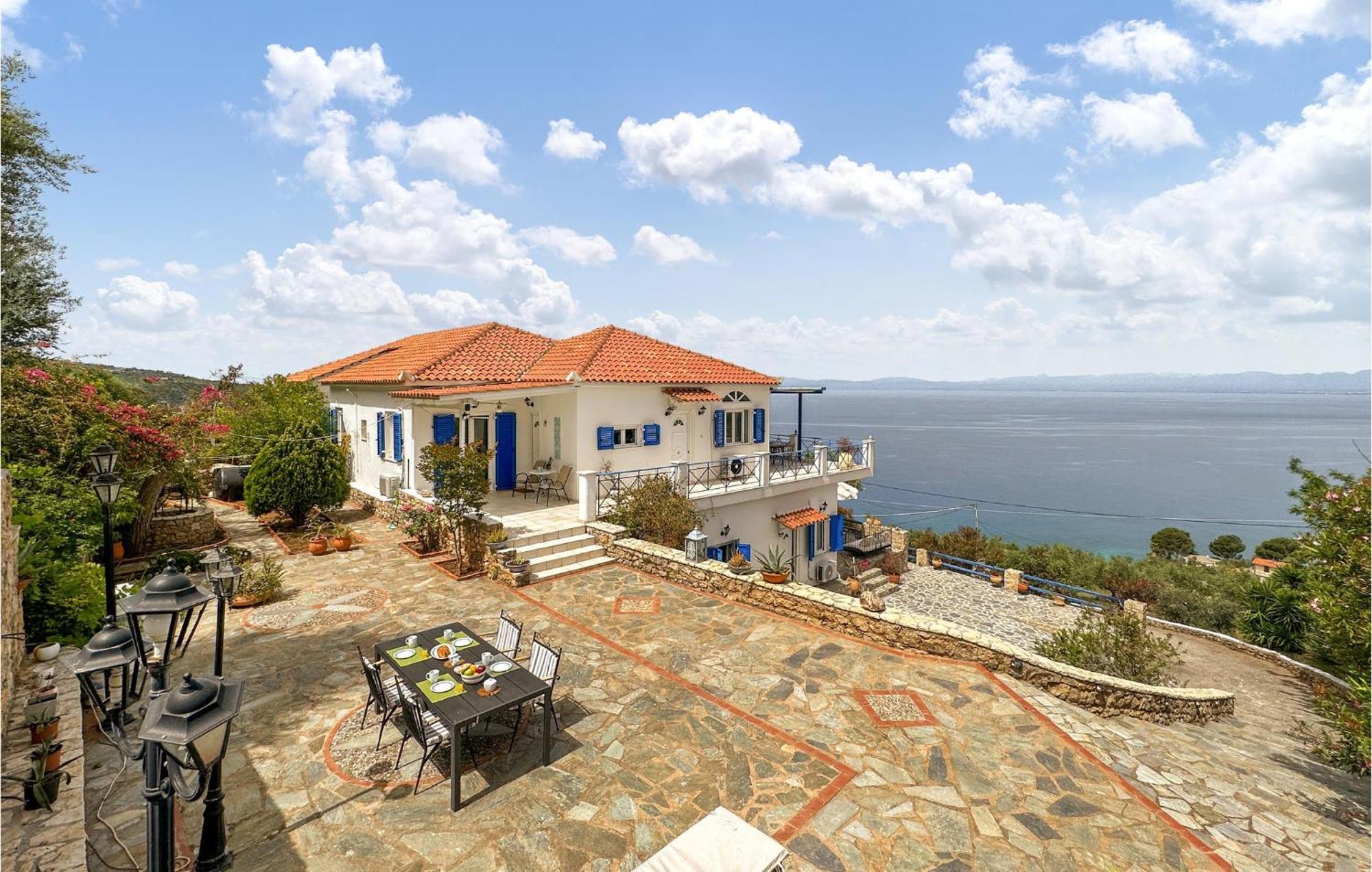 In Mantineia Messinia With Wifi Holiday home