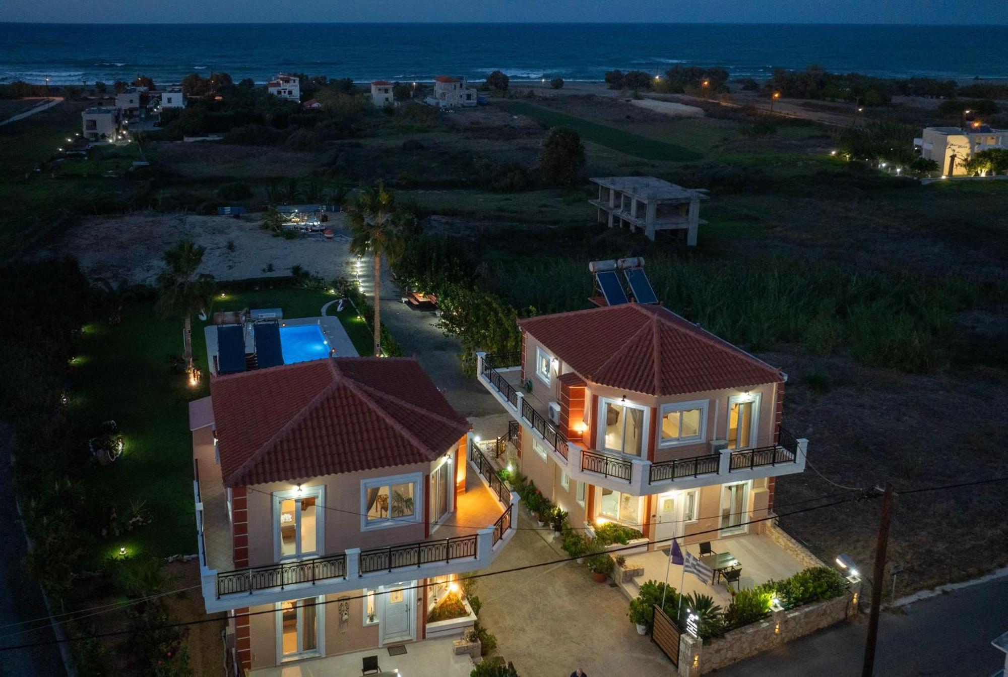 Socrate's Apartment's With Share Pool Apartment