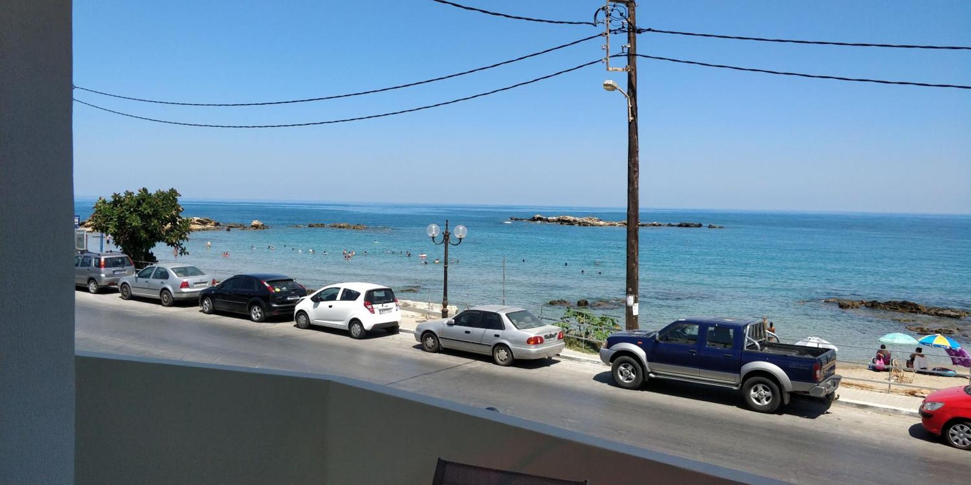 Lily Of Crete 1 - Sea & Front Apartment