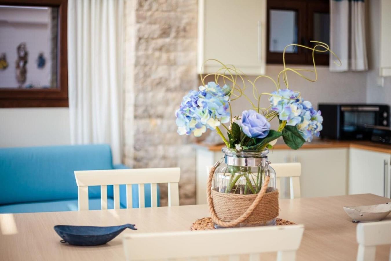 Seaside Summer Bliss - Aurora Luxury Pool Paradise *