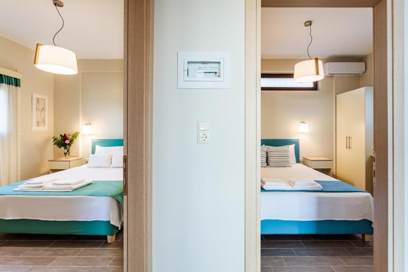 Seaside Summer Bliss - Aurora Luxury Pool Paradise Petalidi