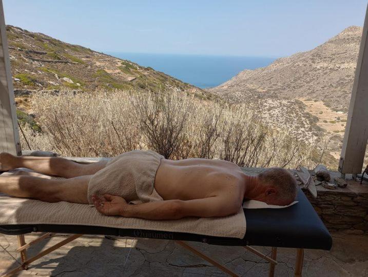 Traditional Stone House 1bedroom, Sea View, Syros Holiday home *