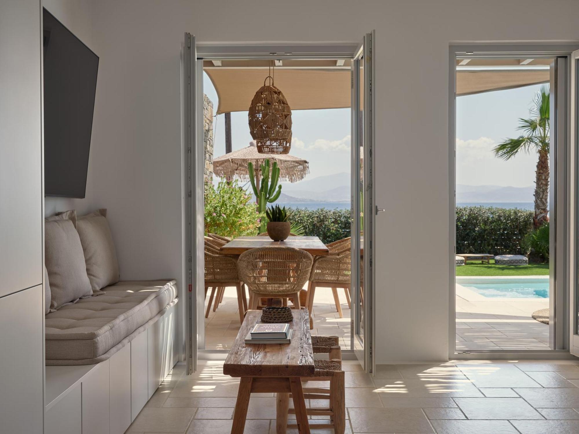 Villa Mando Seaside Naousa (Paros)