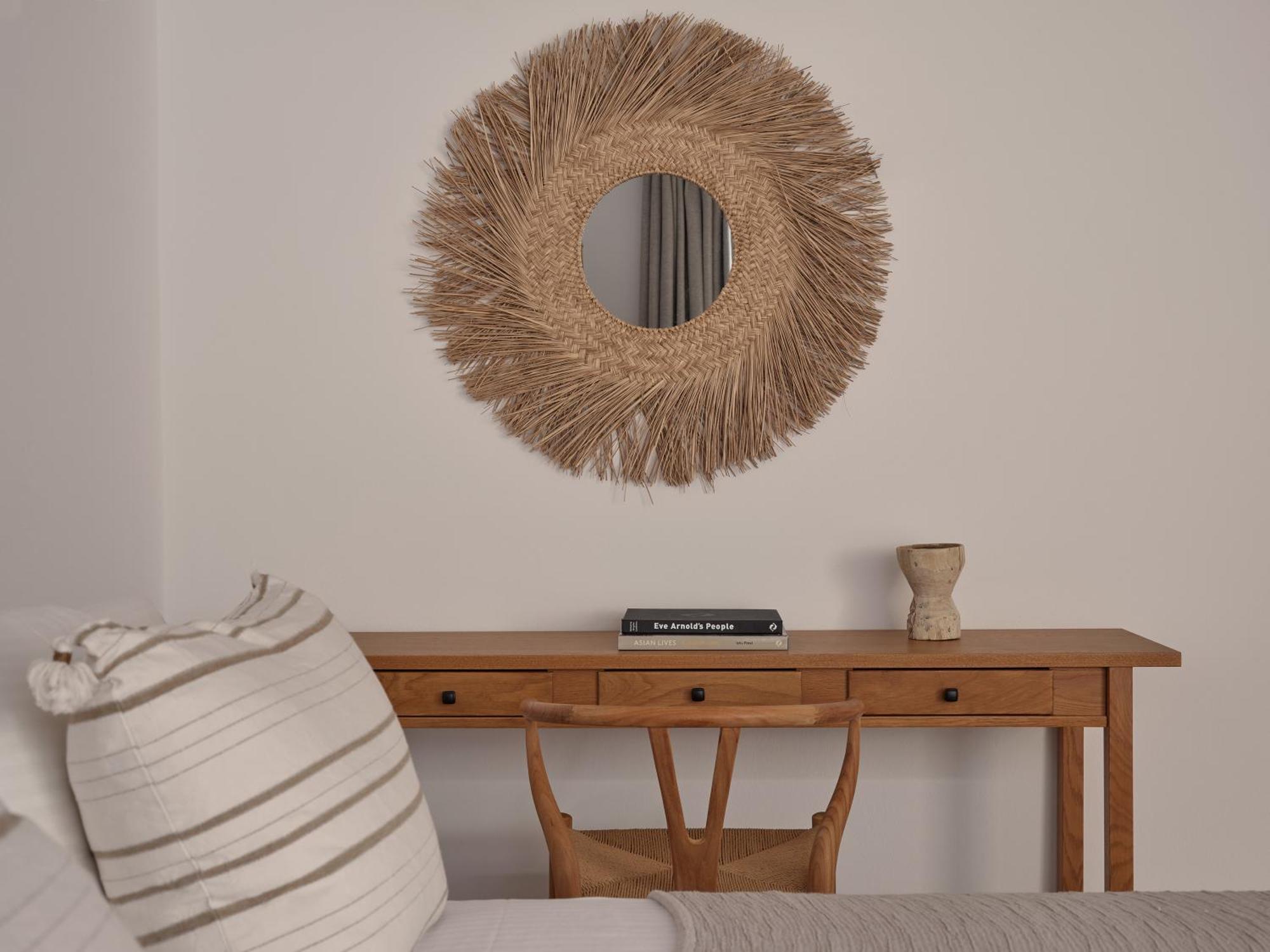 Mando Seaside Villa Naousa (Paros)