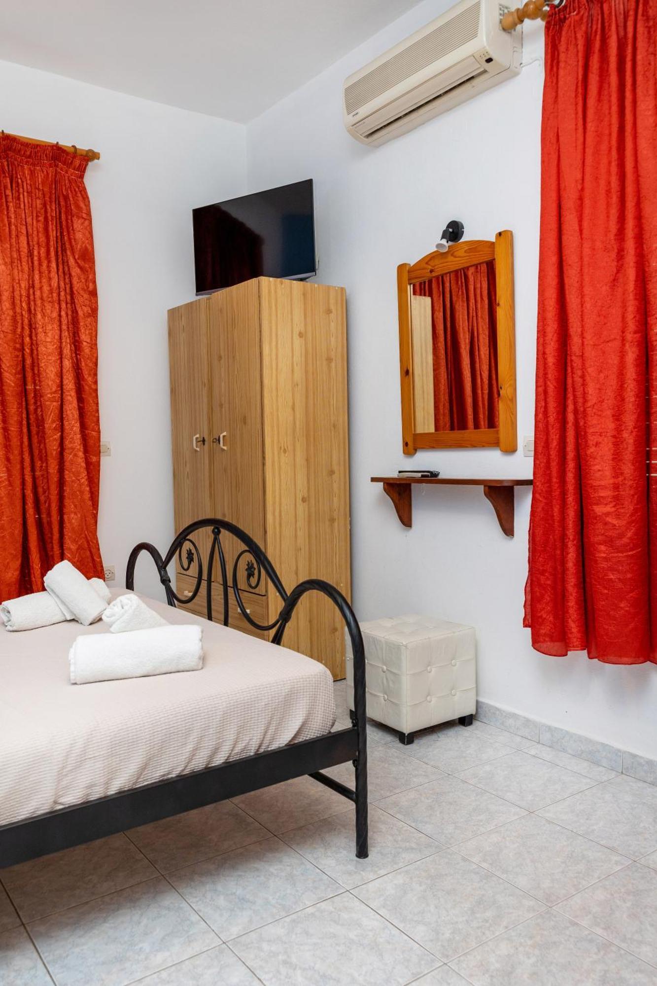 Depis Naxos Apartment