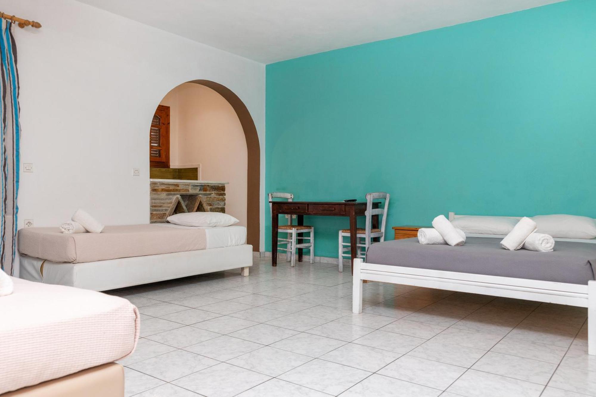 Depis Naxos Apartment Naxos City