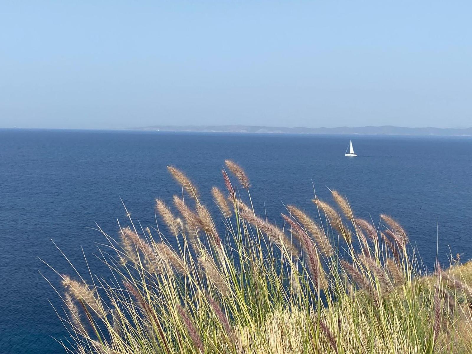 House By The Sea In Kea Cyclades Holiday home *