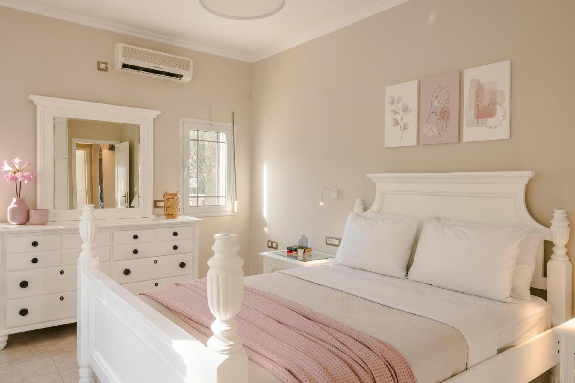 Anelia By Vintage Travel Villa