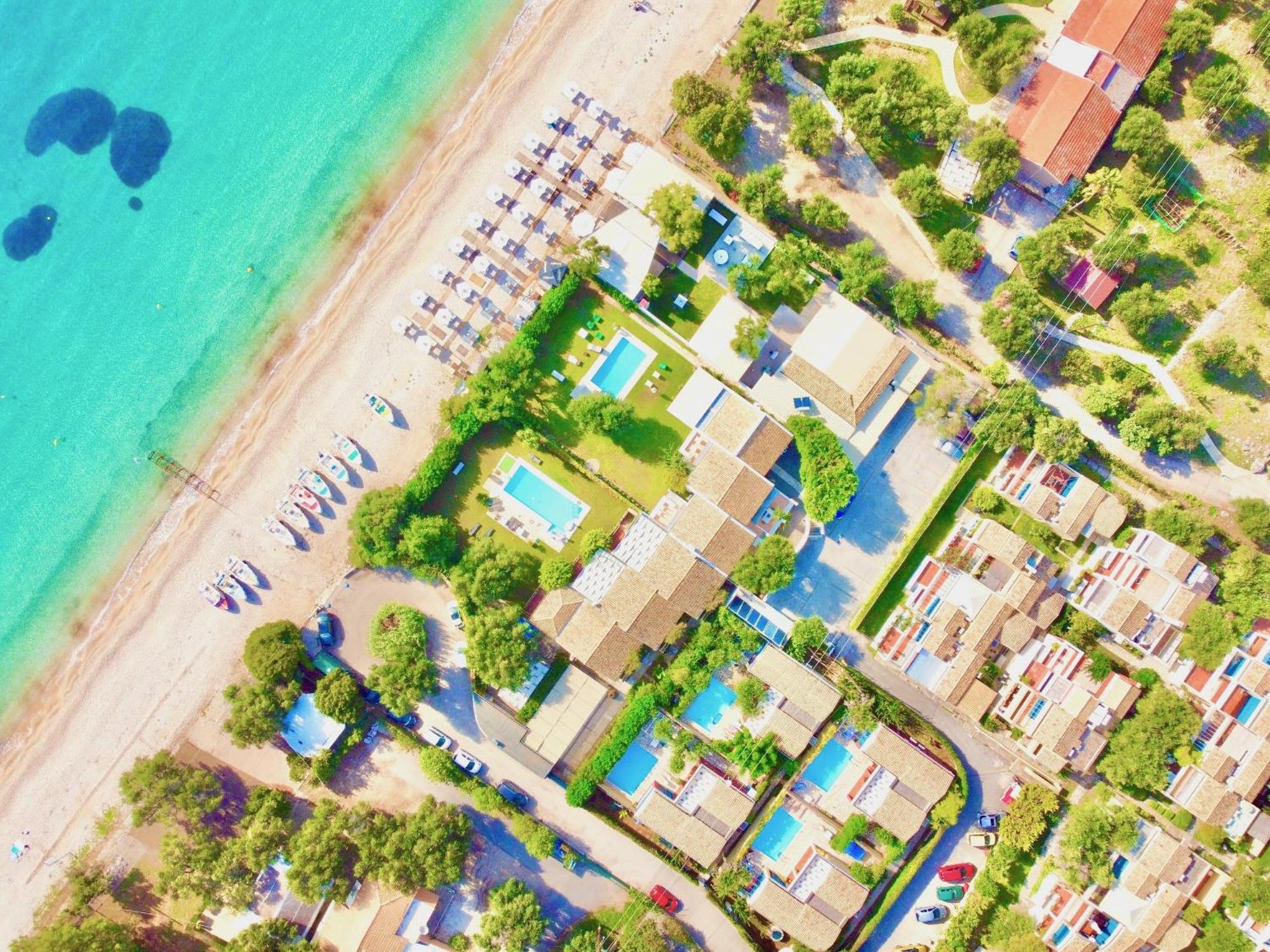 Alpha Minivilla By Dadovillas Villa