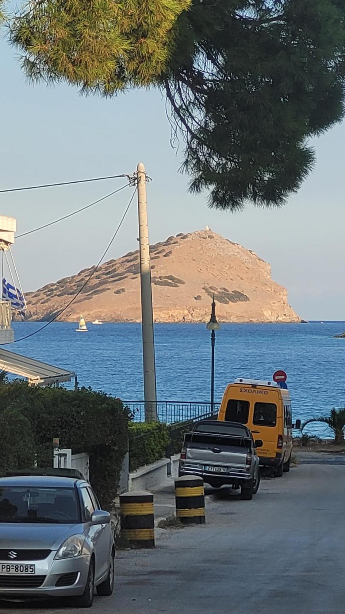 Porto Rafti Apartment