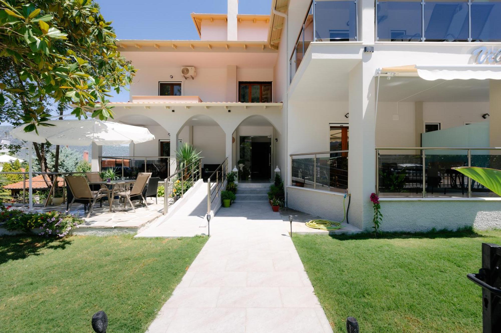Vasiliki Hotel