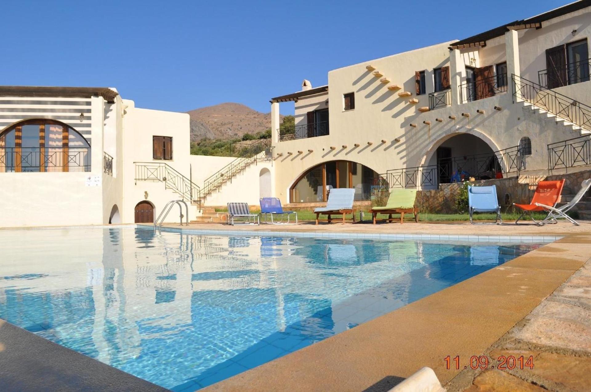 Holiday home Mit Privatpool Fuer 12 Personen In Agia Galini, Kreta
