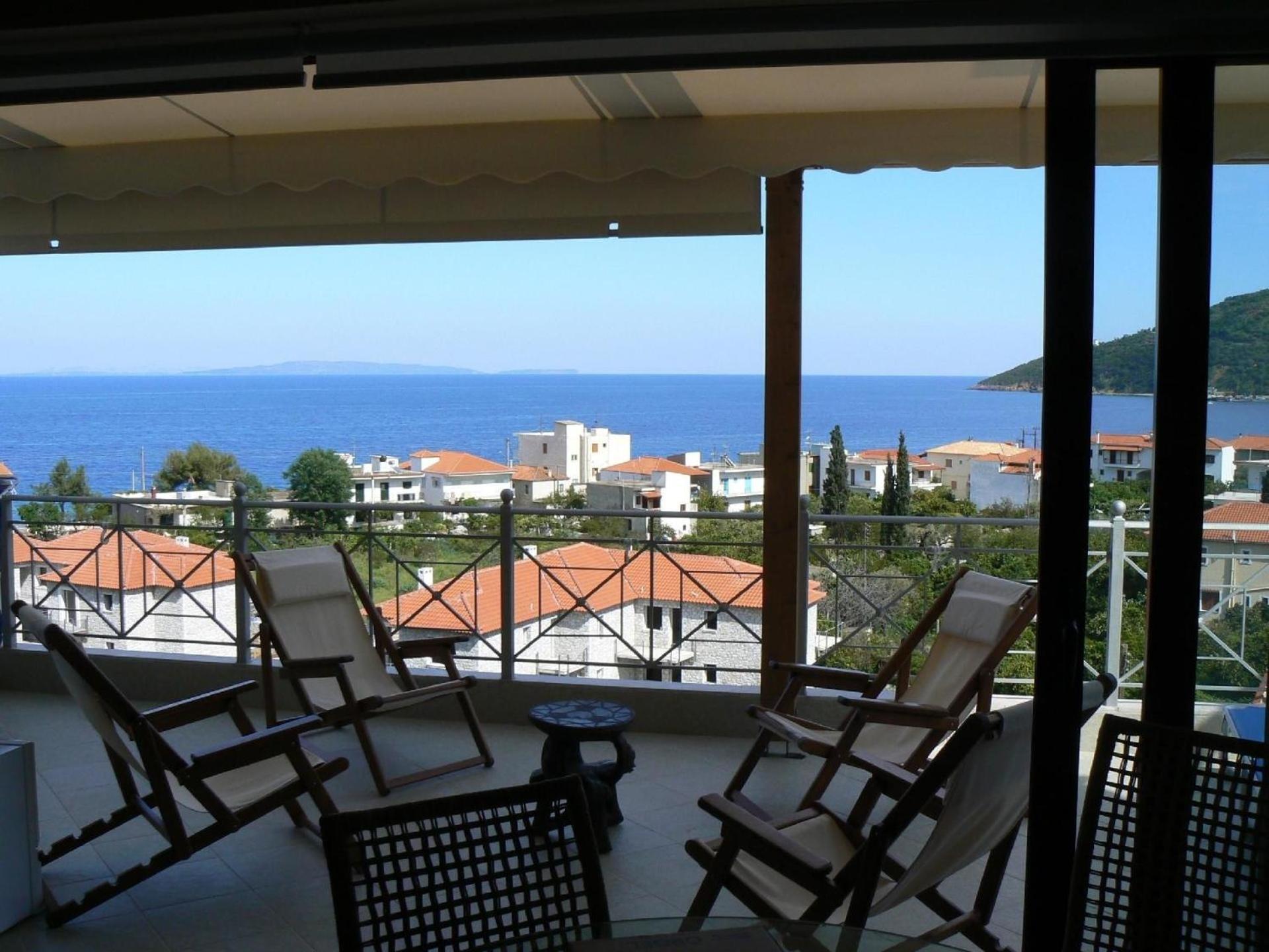 Maisonettewohnung Mit Panoramablick Auf Die Bucht Von - B57583 * Tiros
