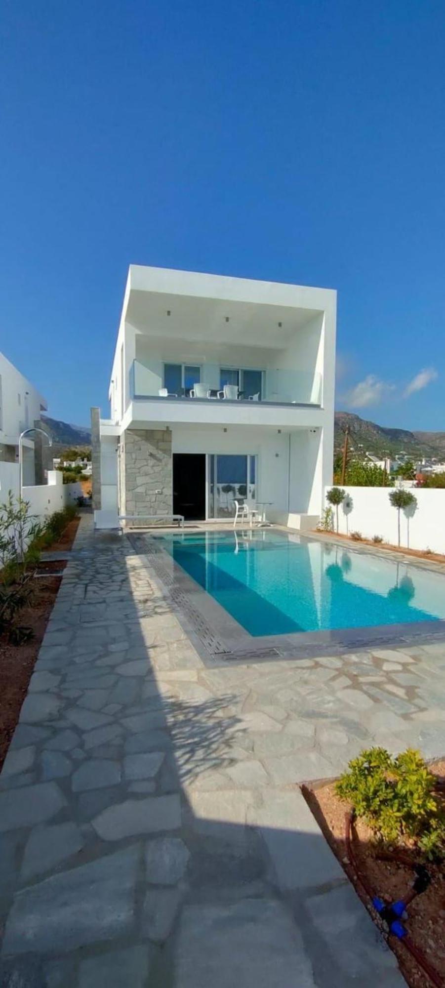 Marina Hills Im Kretischen Stil Mit Privatpool Direkt In Strandnaehe *