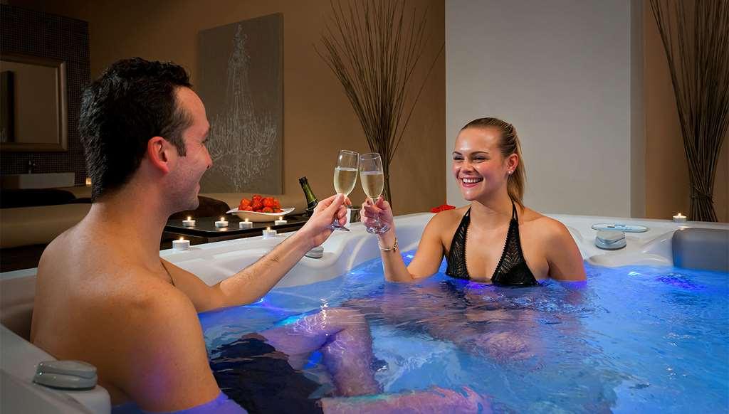 Hotel Atrium Platinum Luxury And