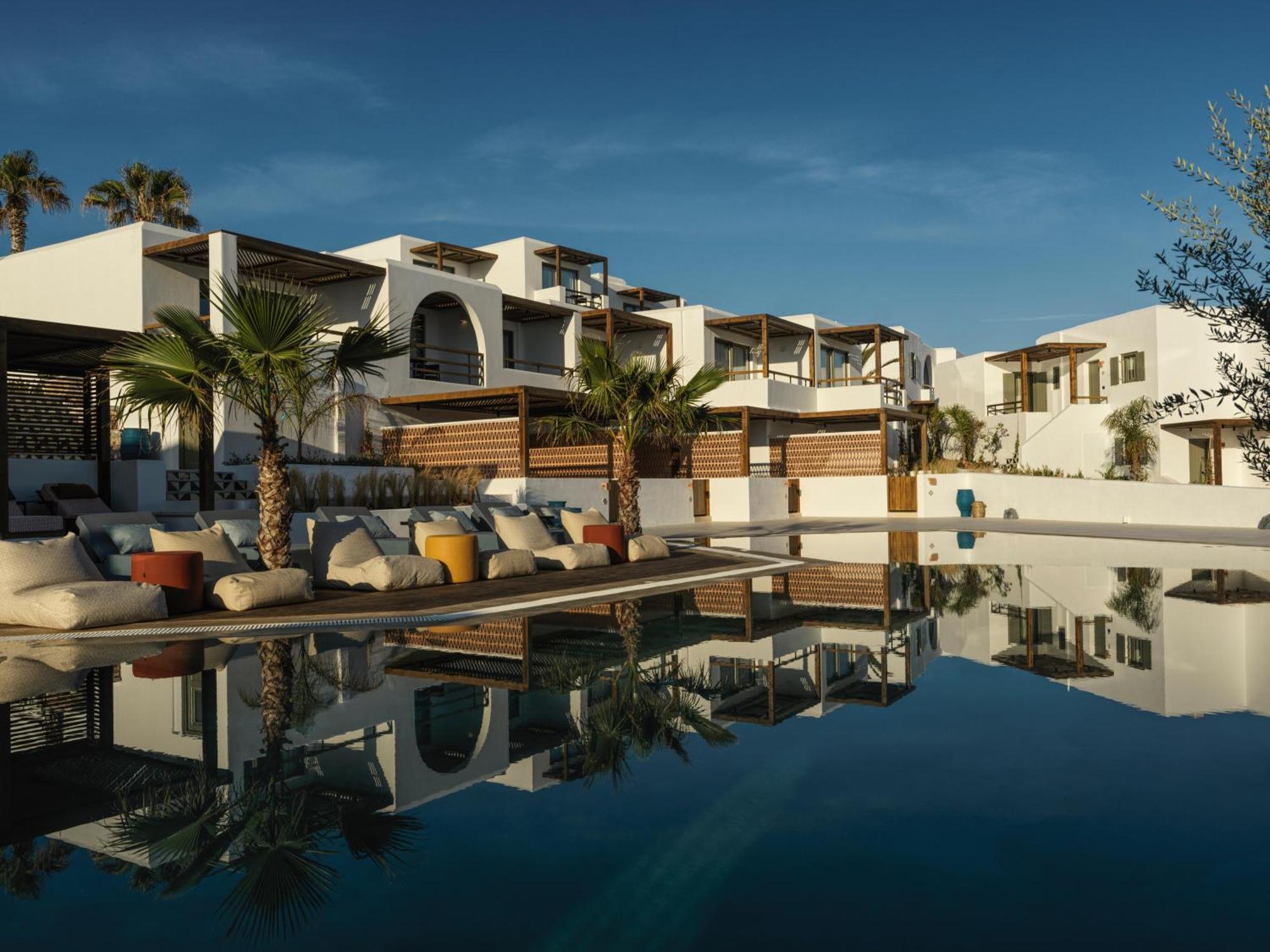 Hotel Andronis Minois Parasporos