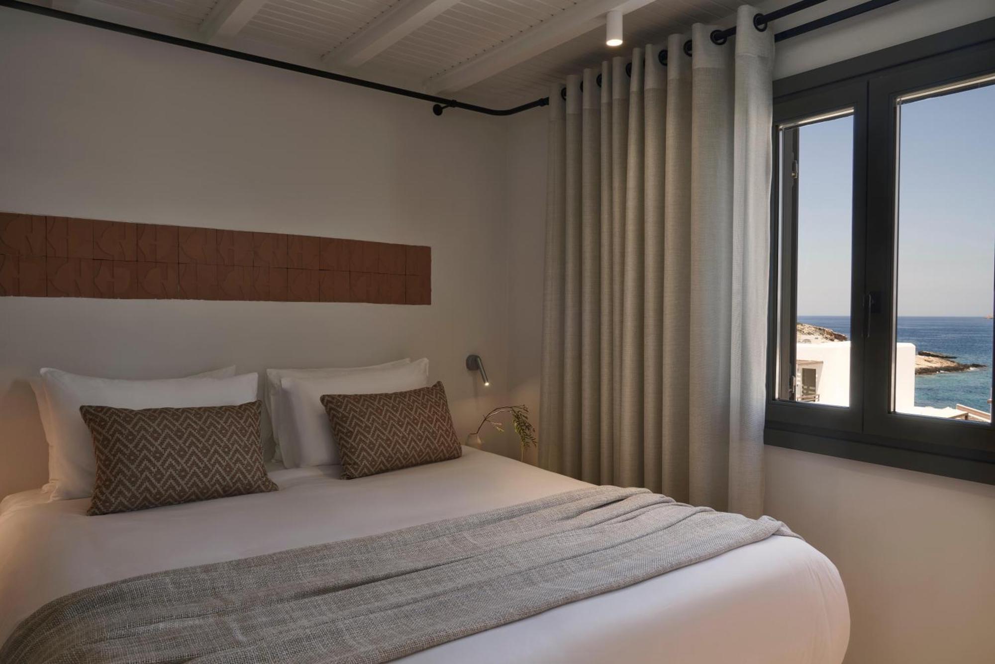 Andronis Minois Hotel