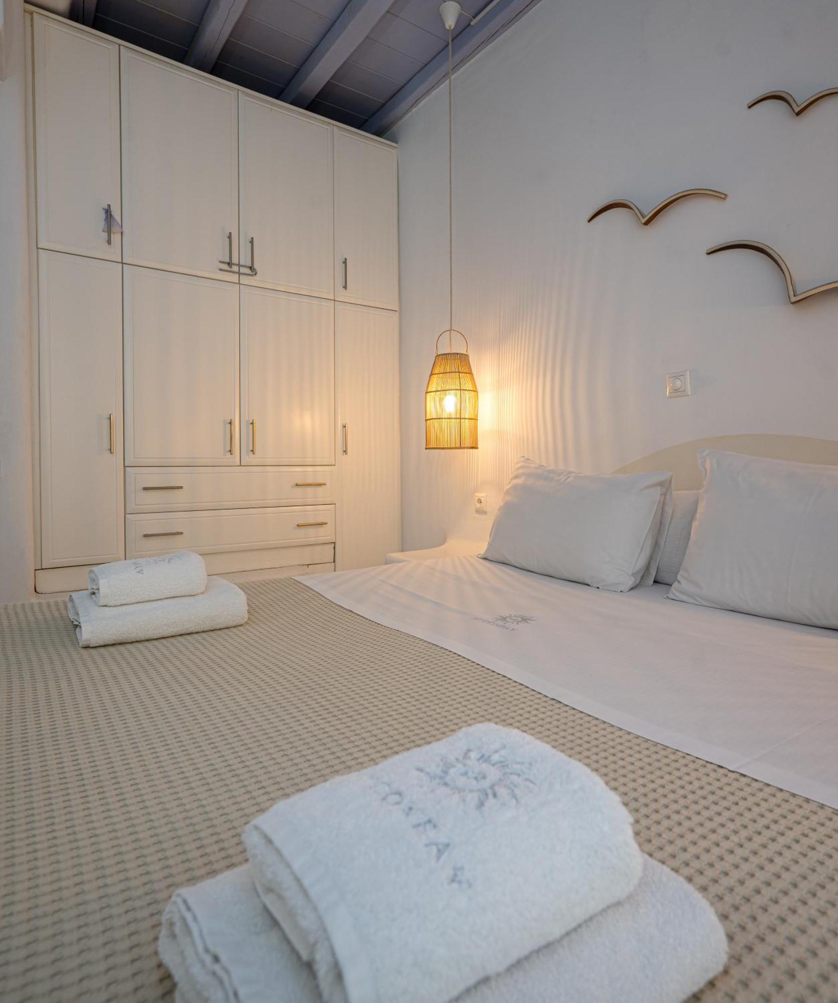 Holiday home Blue Daisy House, Ornos, By Myconbay Mykonos *