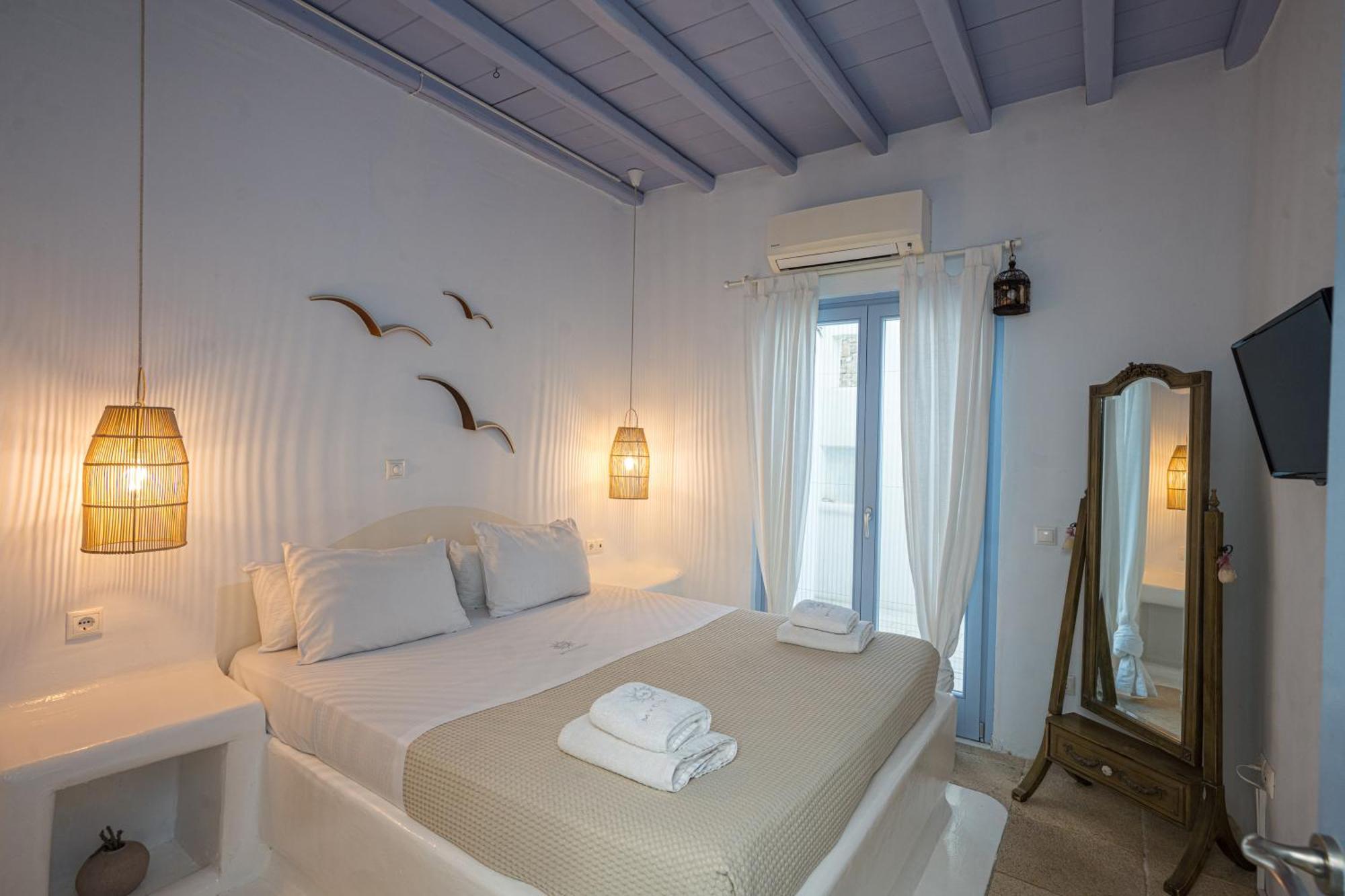 Blue Daisy House, Ornos, By Myconbay Mykonos