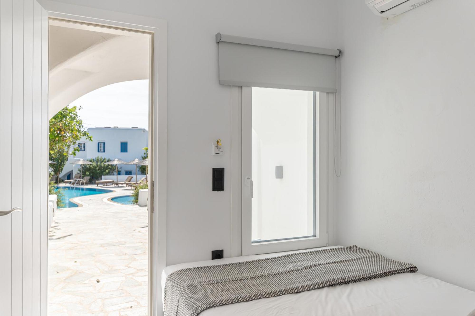 Naxian Queen Luxury & * Agia Anna (Naxos)