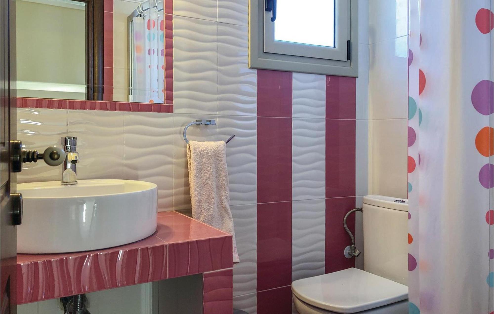 Amazing In With Wifi Holiday home