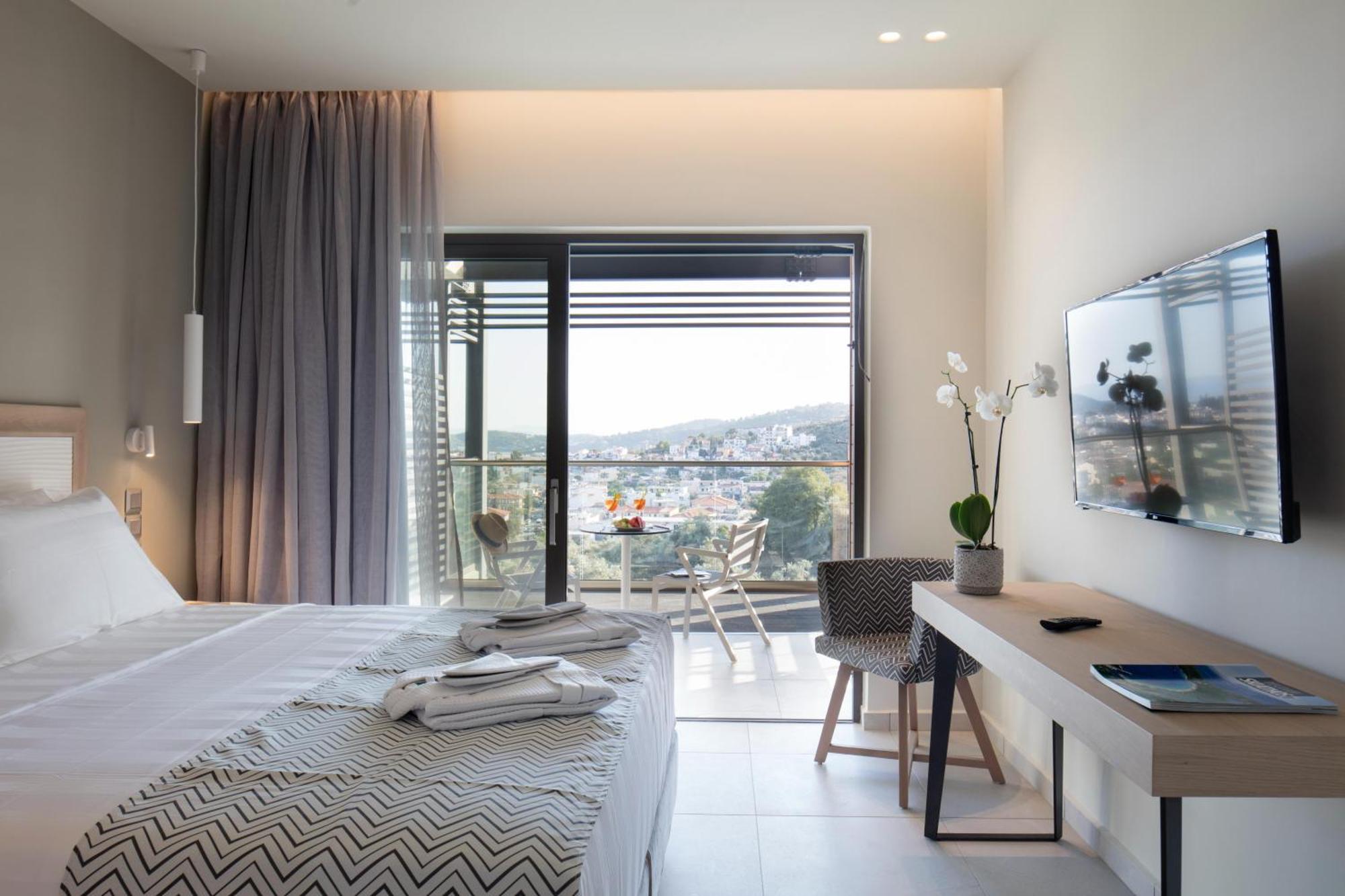 Aparthotel Amira 3*