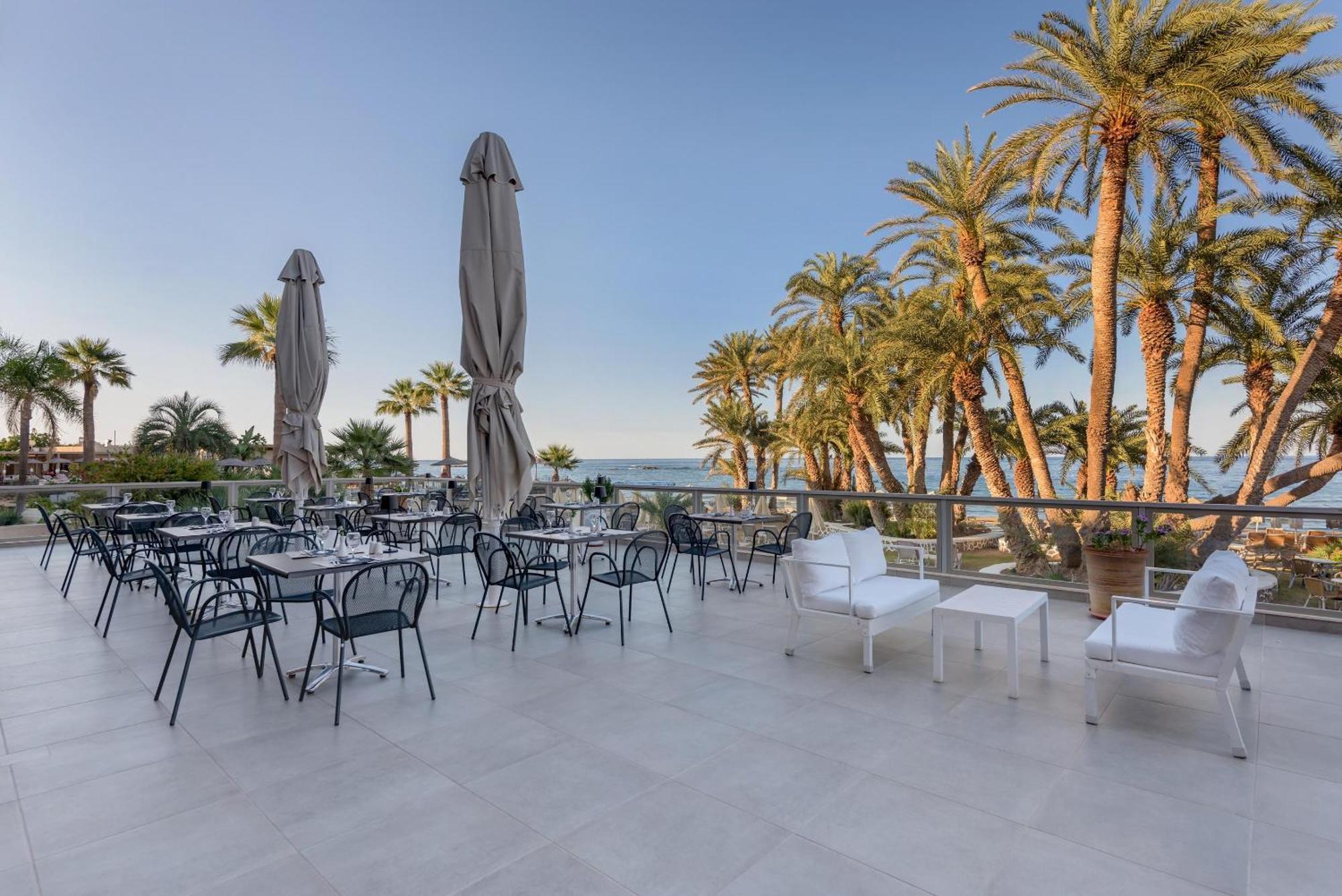 Zeus Palm Hotel