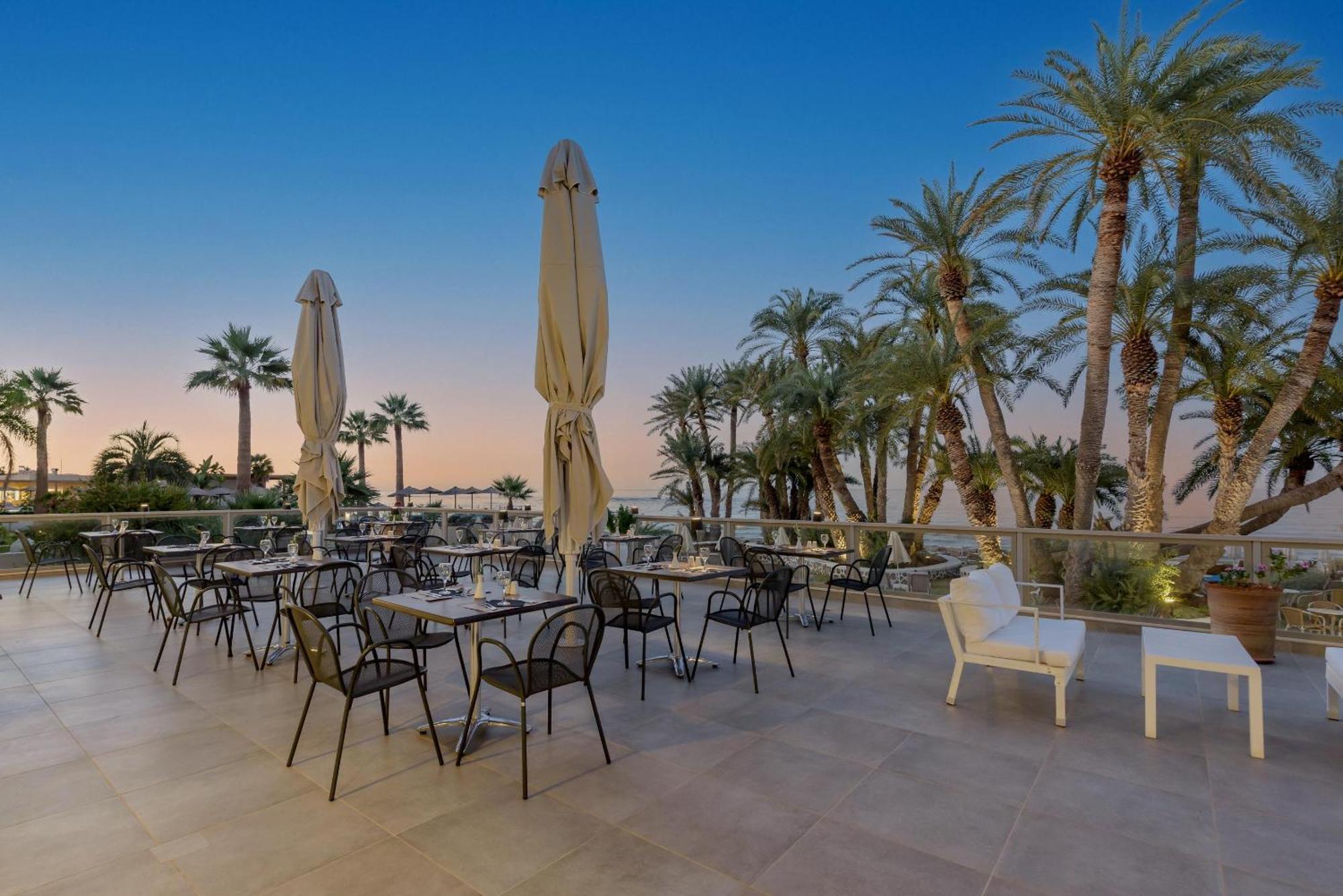 Zeus Palm Hotel 3*