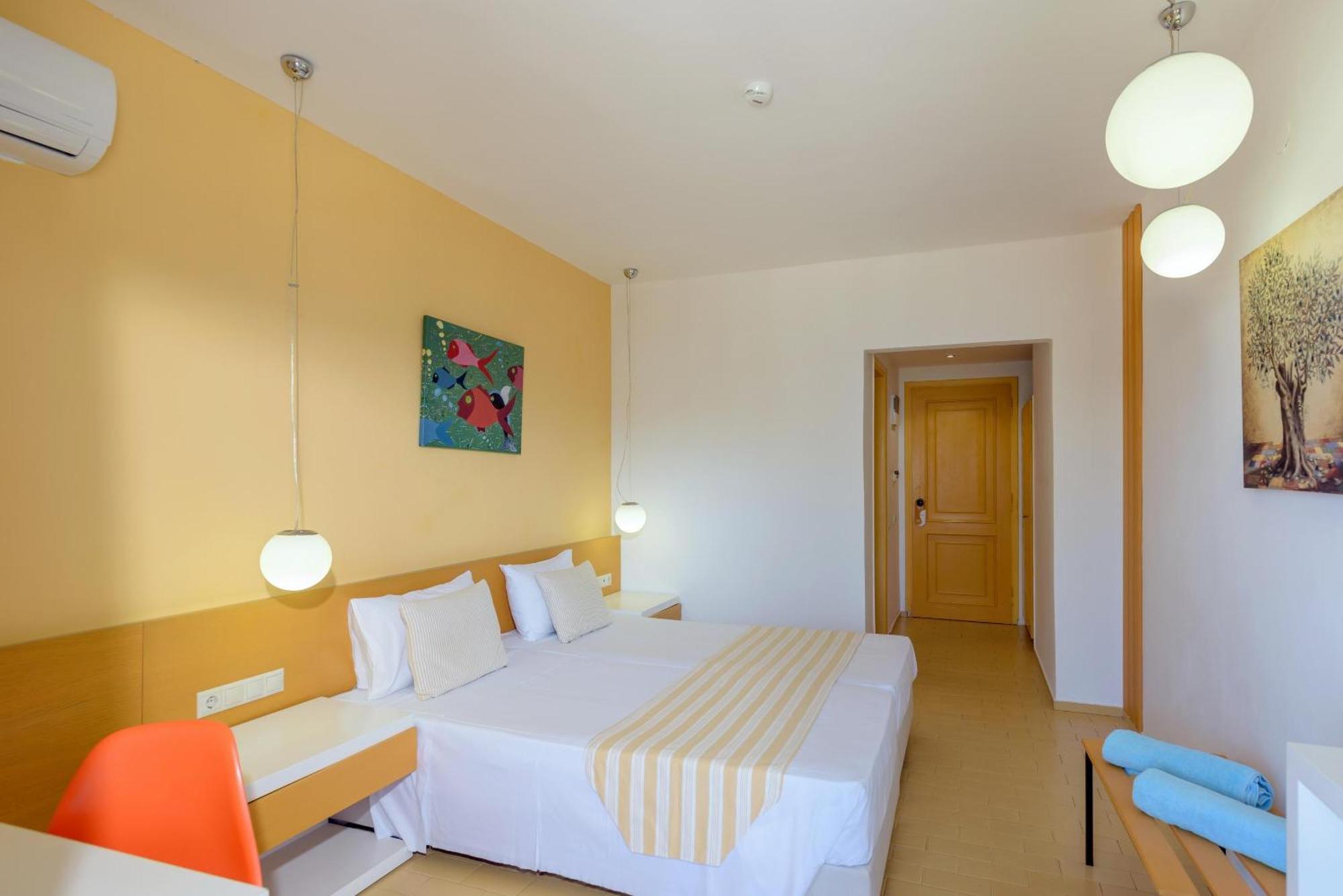Hotel Zeus Palm