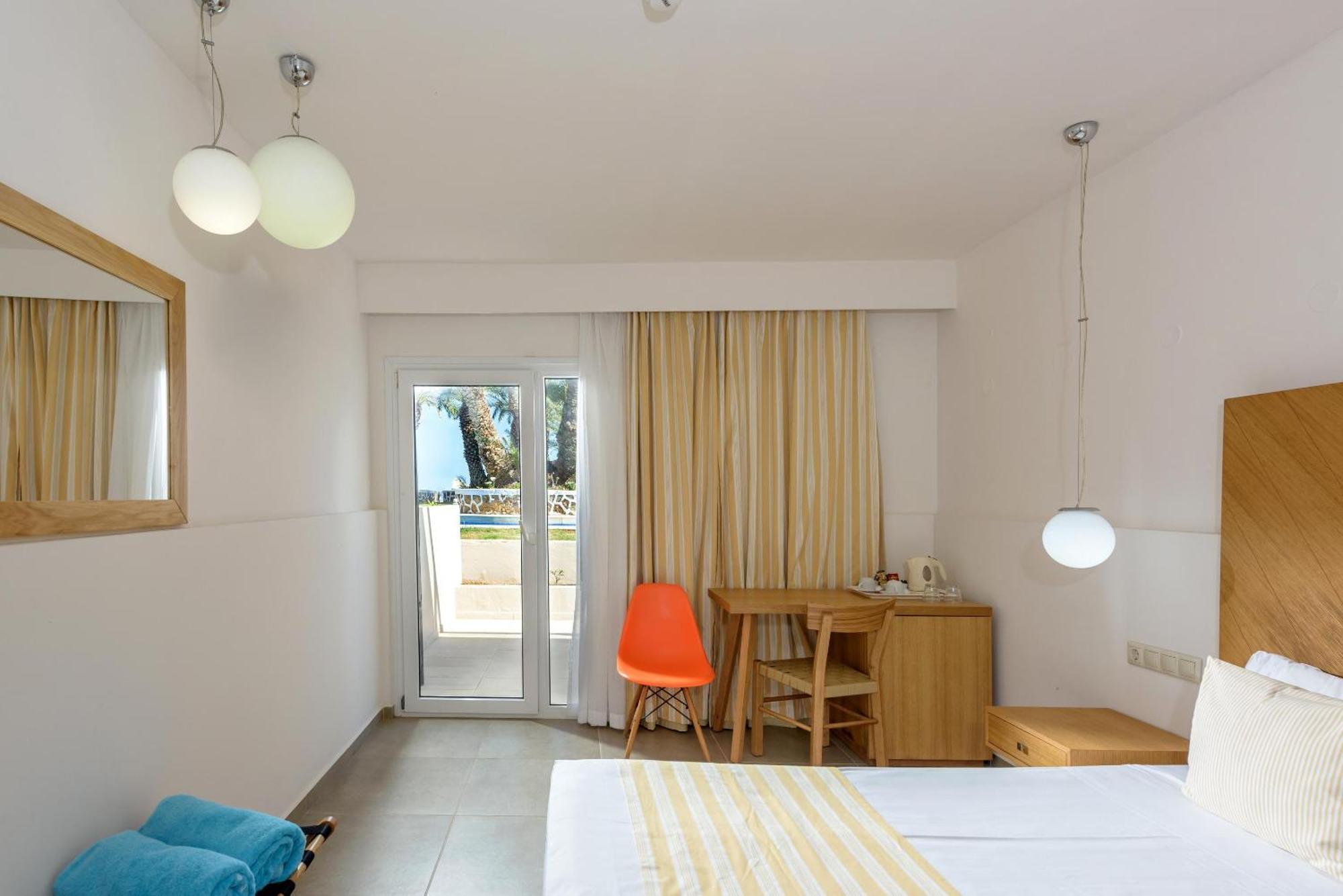 Zeus Palm 3* Stalida