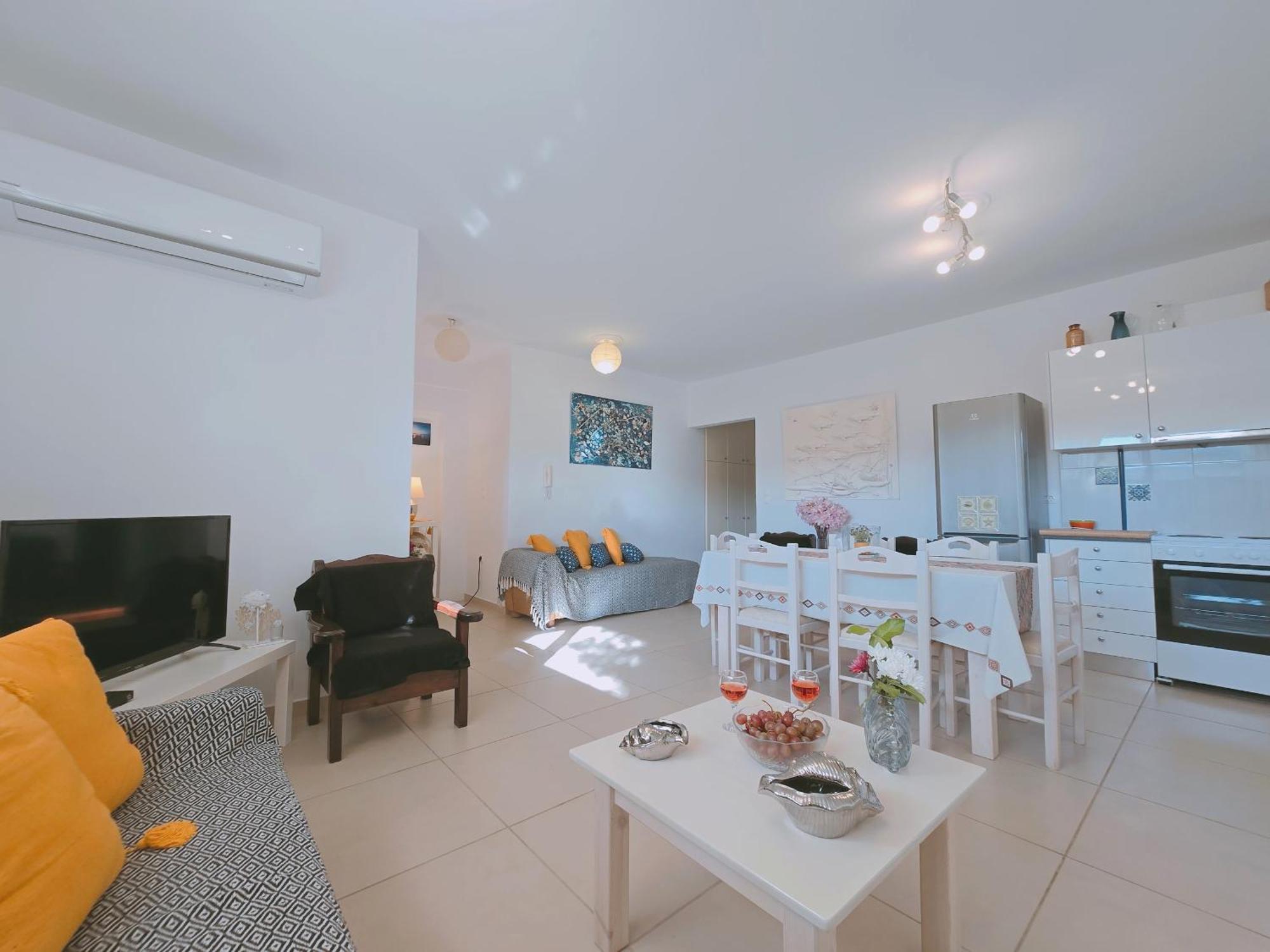 Lakithra Apartments Apartment