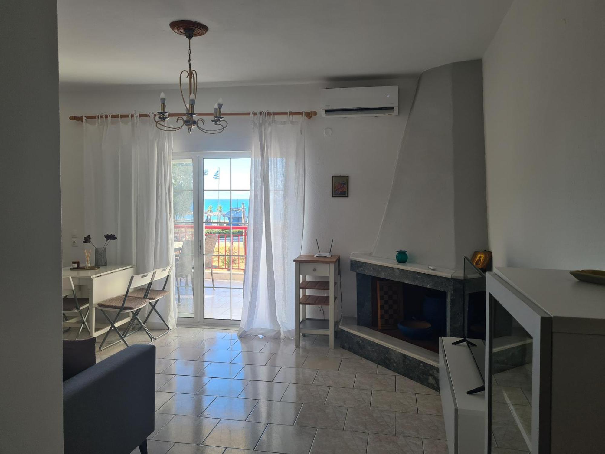 Apartment Sophies Sea View Touzla Ofrinion