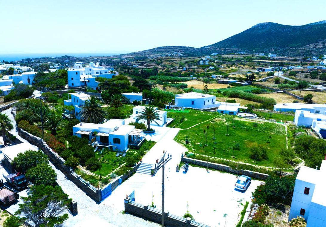 Ancient Meropia, Holiday home