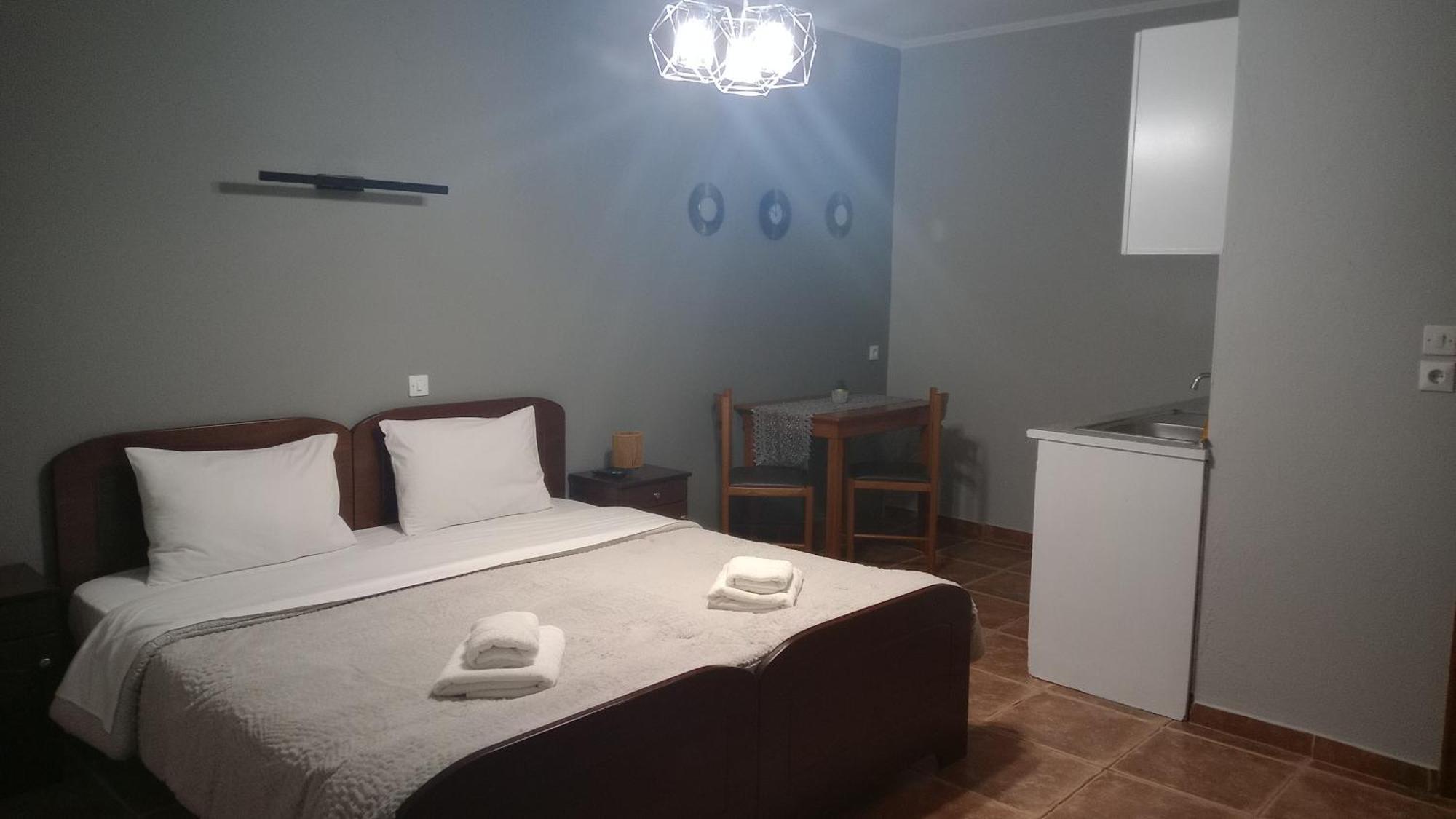 αντωνία Guest house Loutraki (Pella)