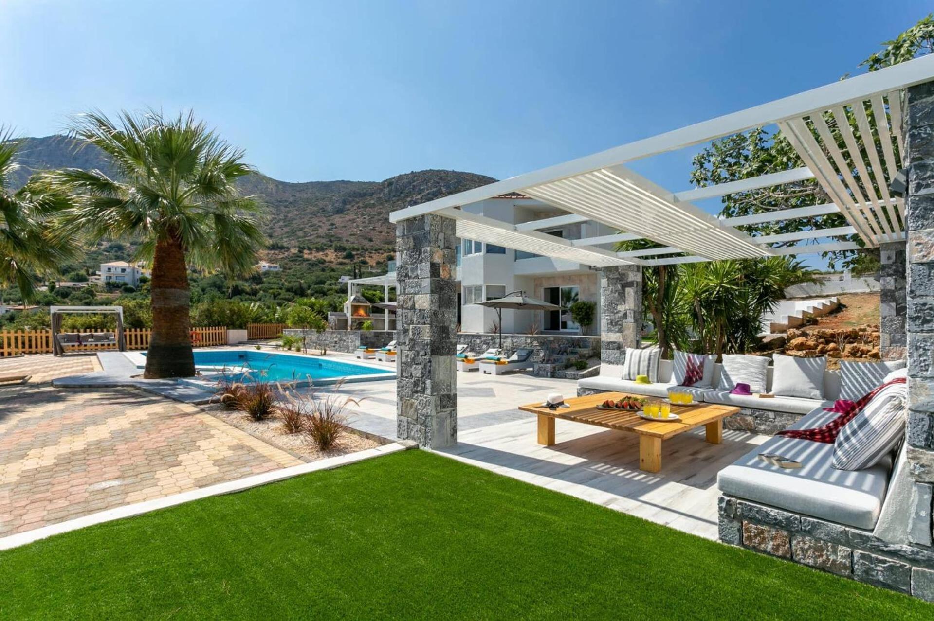 Villa Monroe By Hersonissos (Crete)