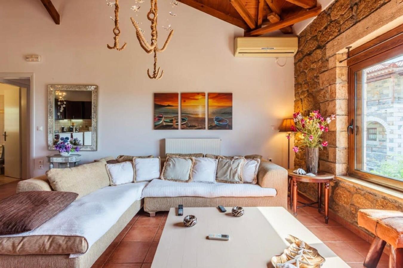 Mani's Aura Seaside-spacious Summer Retreat Apartment *