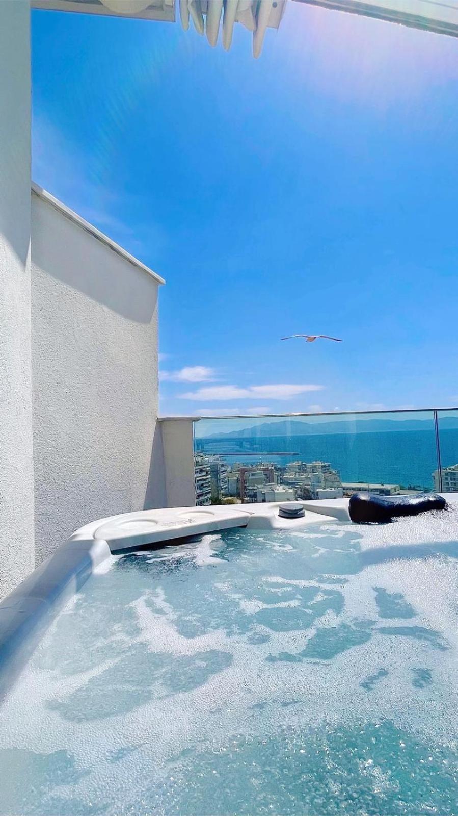 Euphoria Luxury Penthouse Apartment