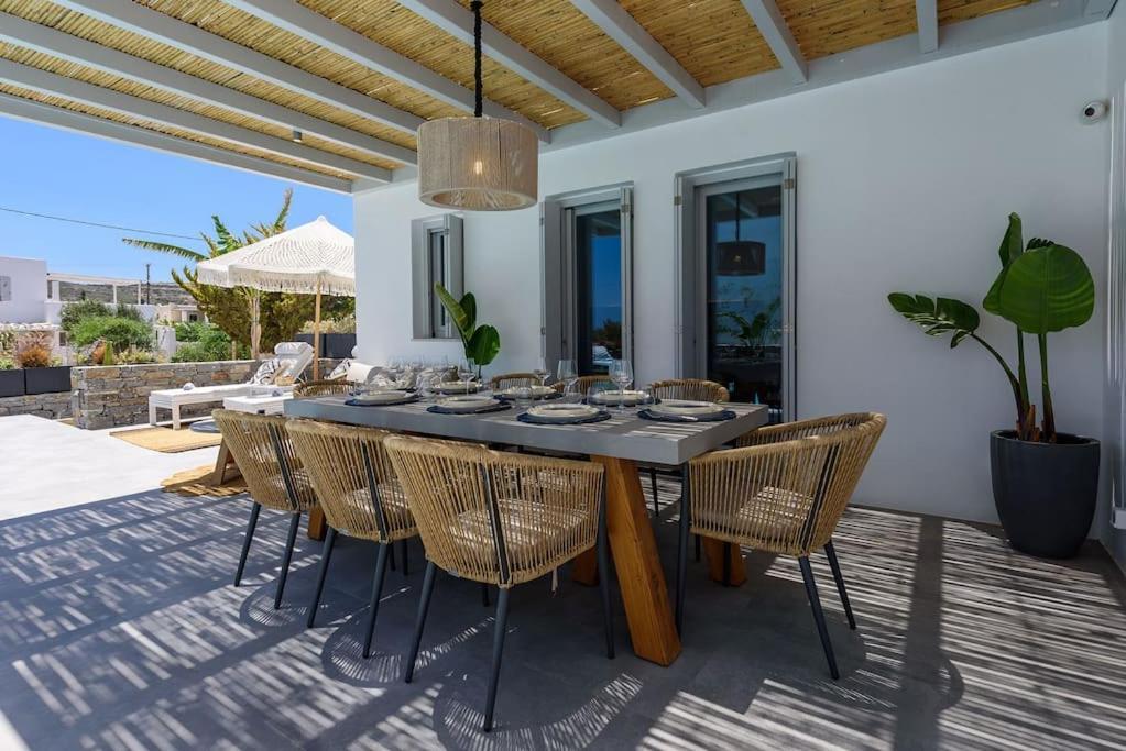 Akoya Pearl - Sea Front Villa Ambelas