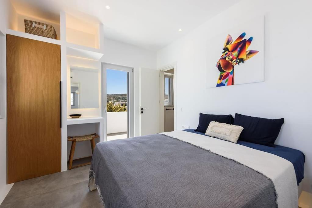 Akoya Pearl - Sea Front Villa Ambelas
