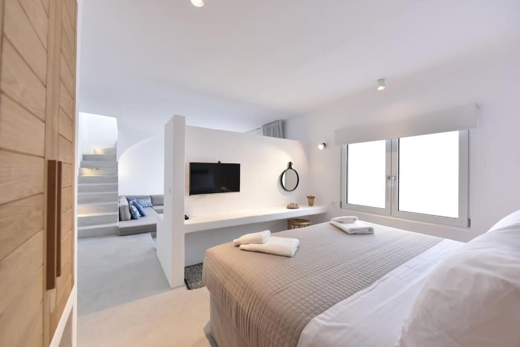 Aethereal With Private Pool And Town Views *