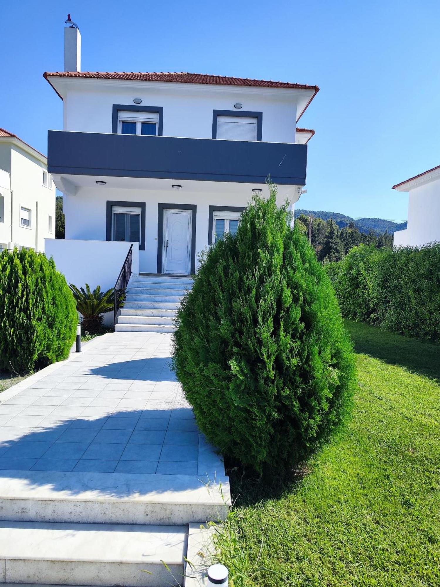 Maritsa Villa Pastida