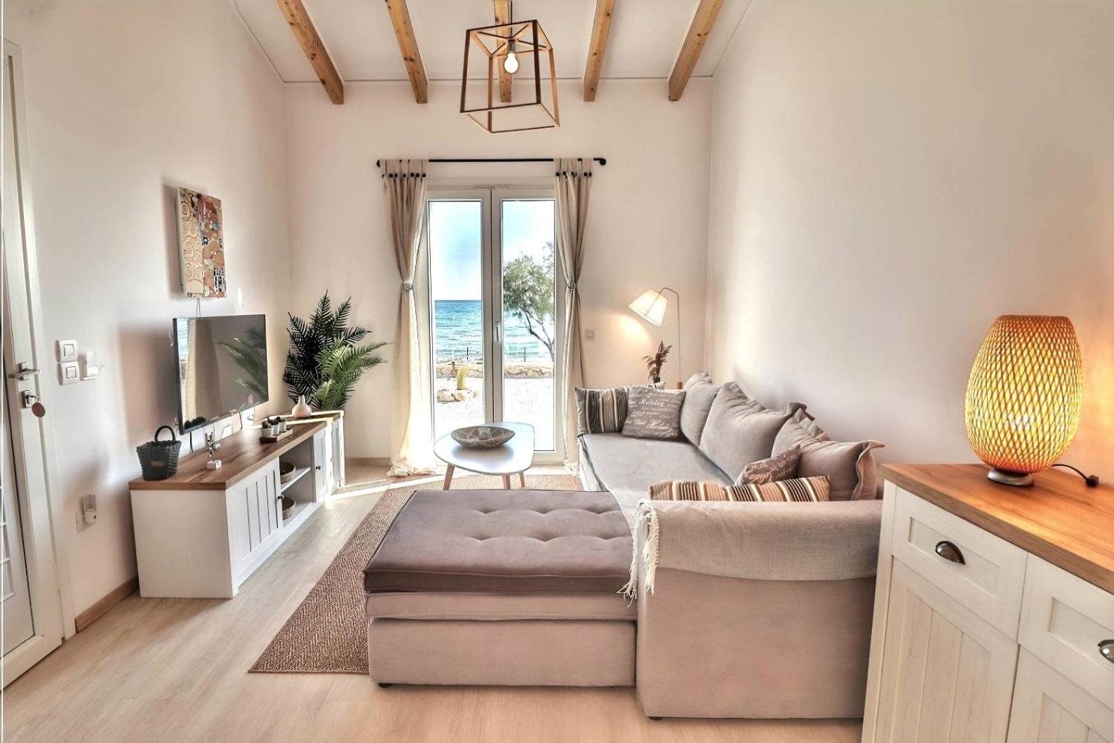 Holiday home Seafront Wooden House Vounaraki 4 Katastarion