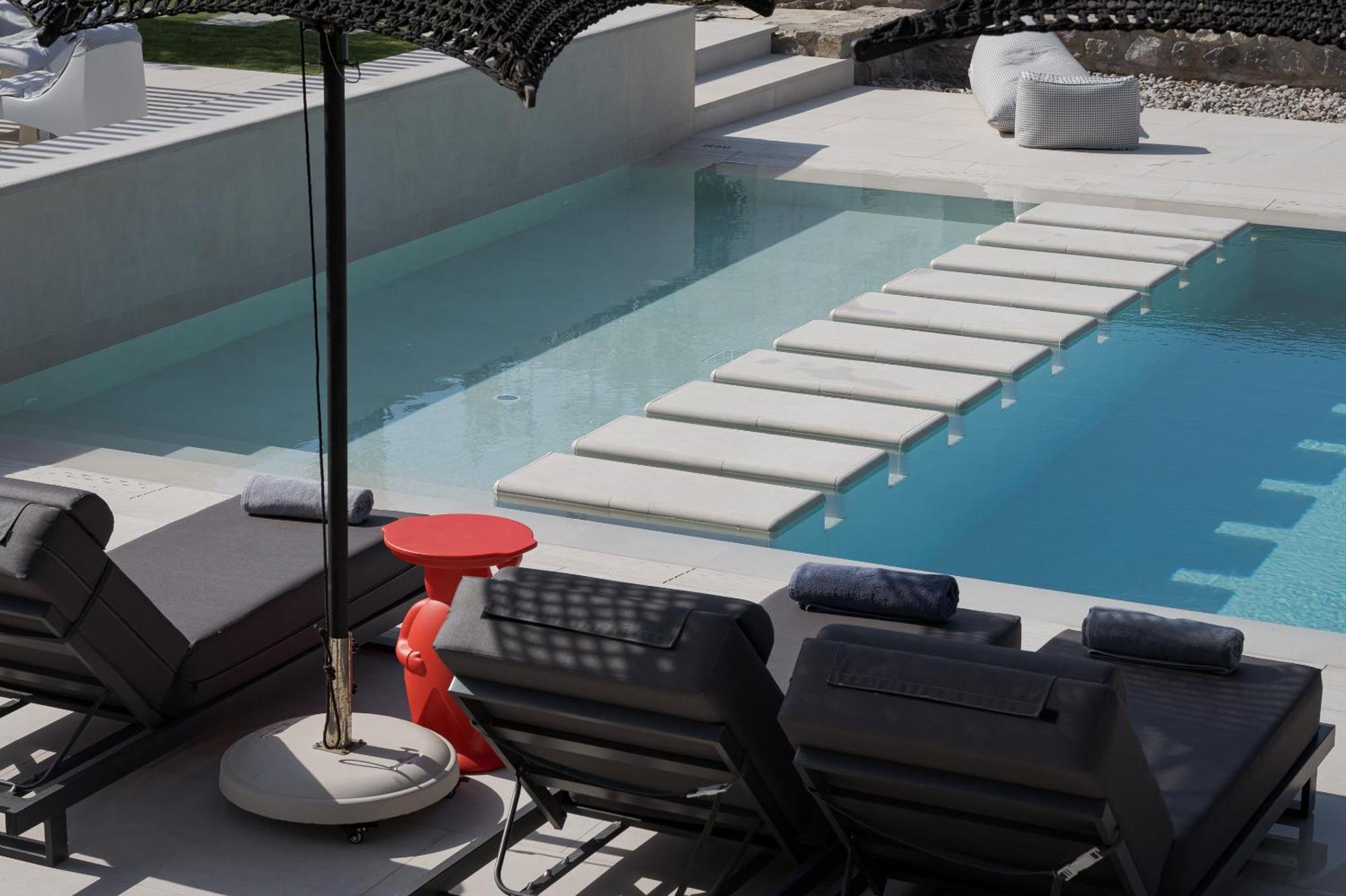 Vel Aegina Villa