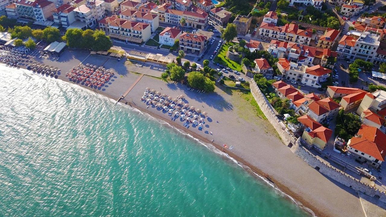 In Port ιι *