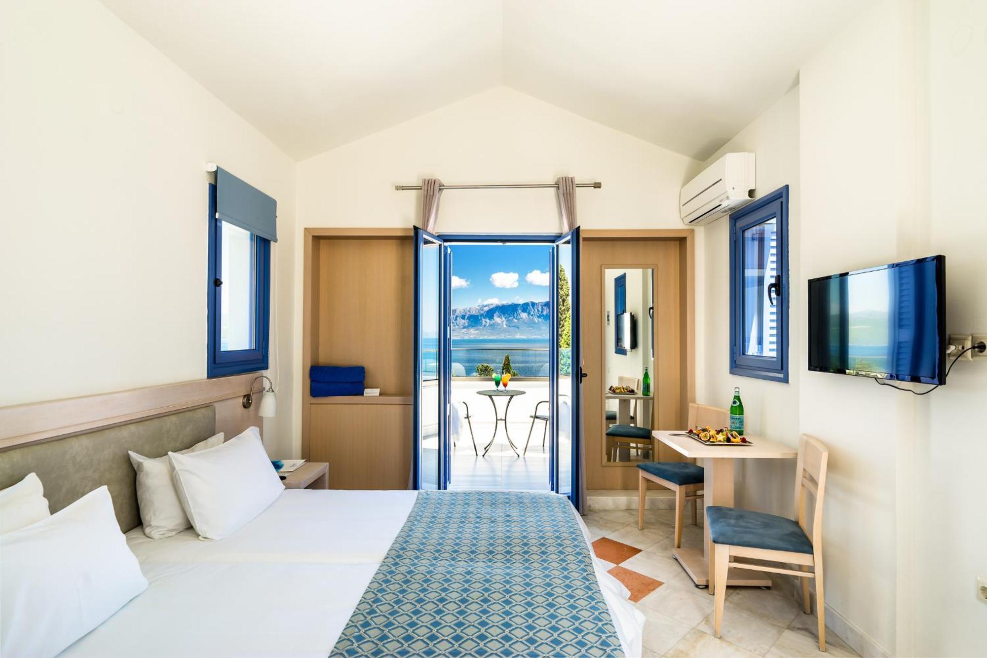 Porto Galini Seaside & 5* Nikiana