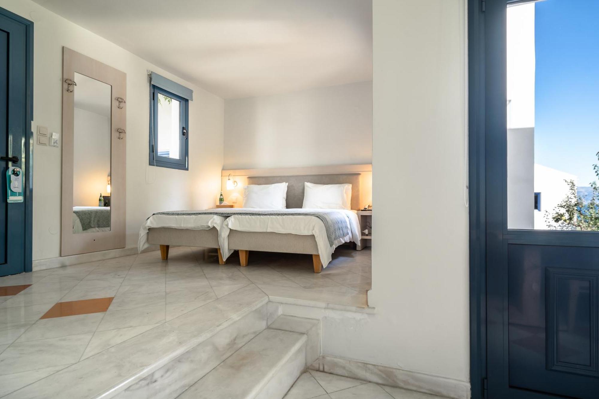 Porto Galini Seaside & Resort