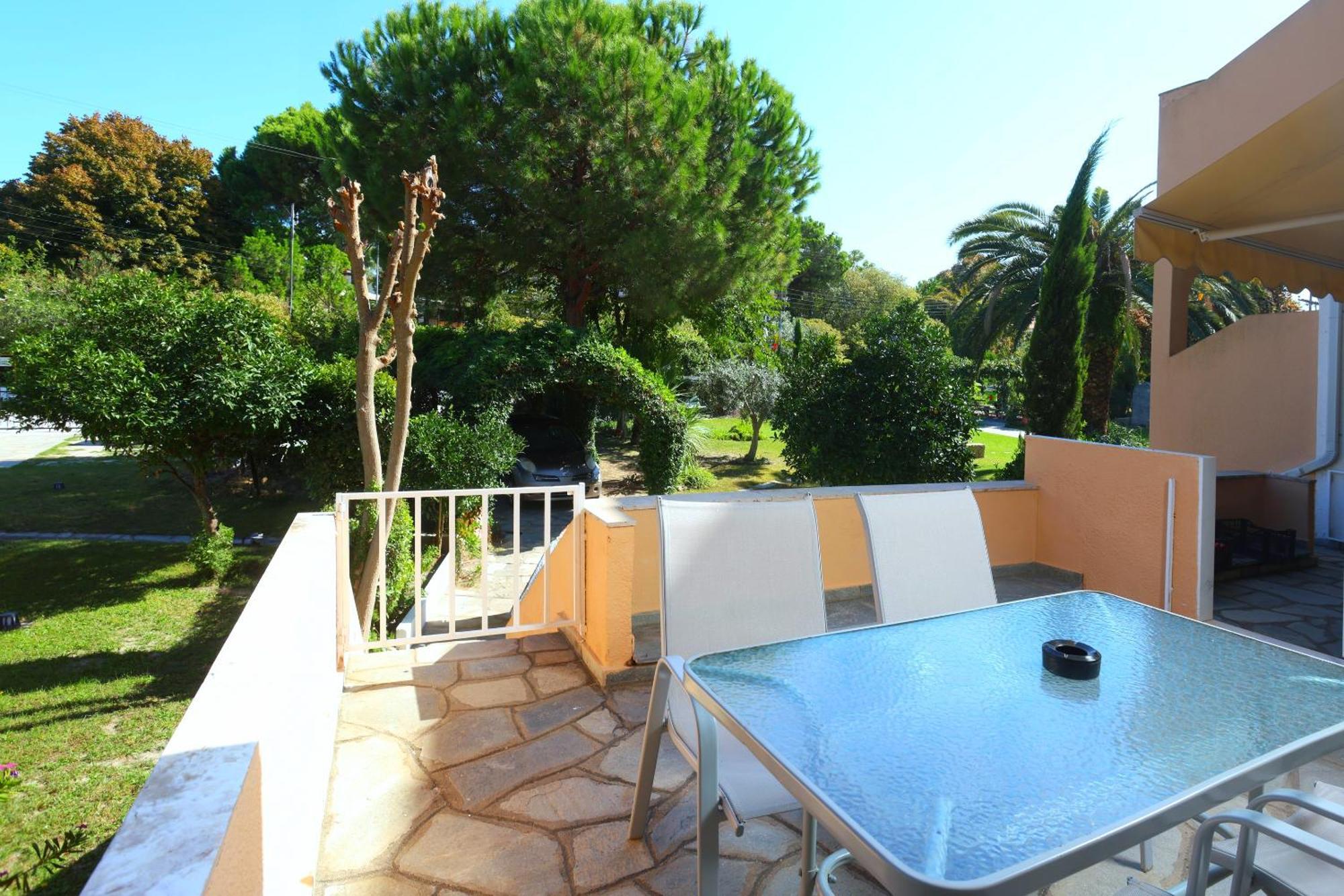 Asteras Aparthotel