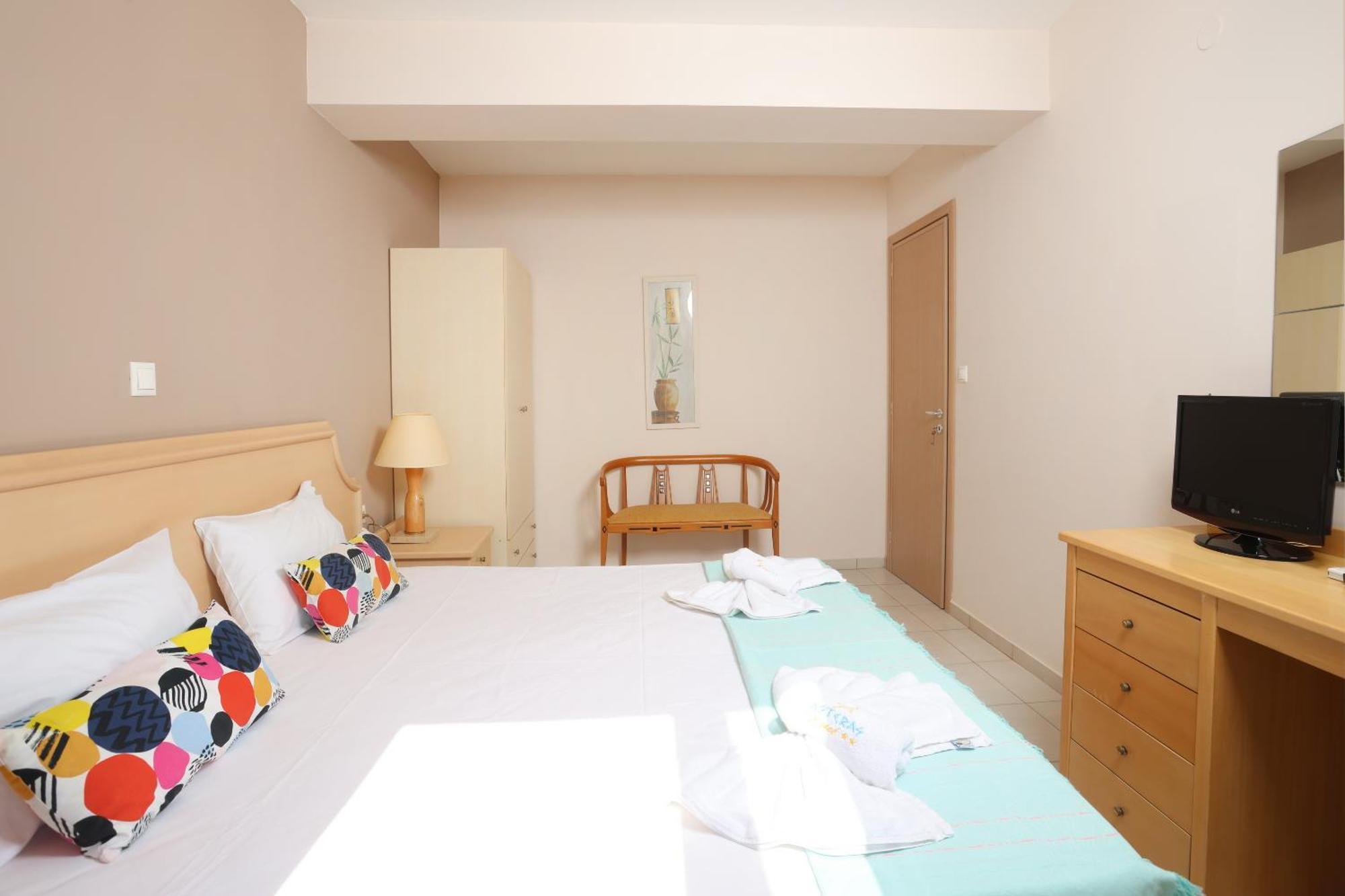 Asteras Aparthotel